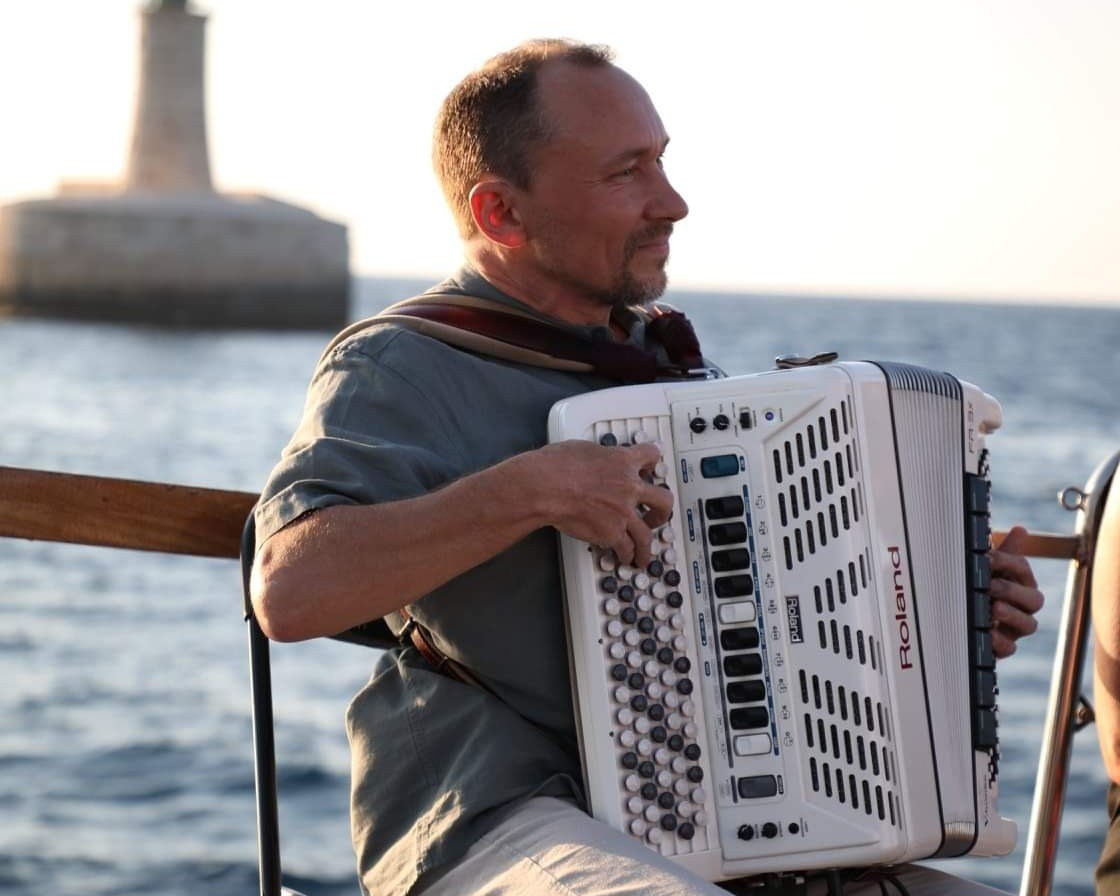 Around the World with the Accordion